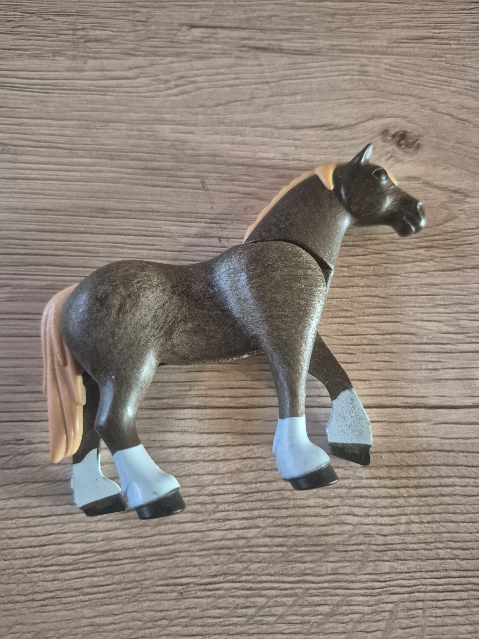 Cheval de trait playmobil 